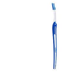 ORALB INTERSPAZIALE SPAZZOLINO MONOCIUFFO MANUALE - Farmacia Artemisia di Montecuollo Dott. Angelo snc